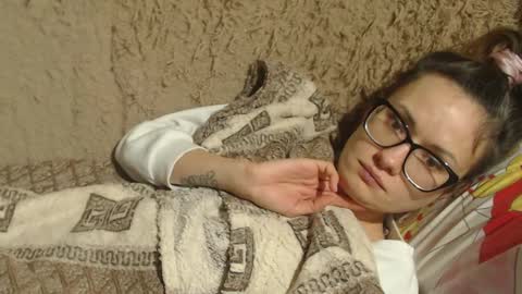 say meow and send tip  online show from 27, 1, 2025