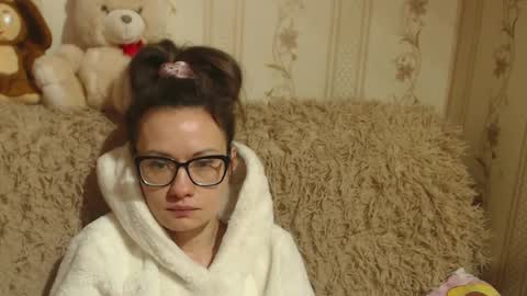 say meow and send tip  online show from 1, 2, 2025