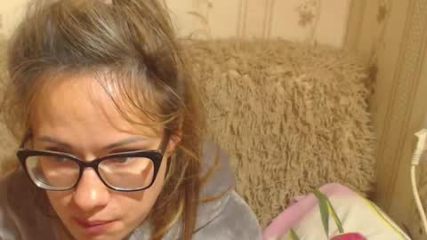 say meow and send tip  online show from 23, 9, 2025