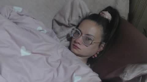 say meow and send tip  online show from 21, 4, 2026