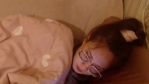 Snapshot of candylady136 chatting on 30, 4, 2026 say meow and send tip online show from 30, 4, 2026