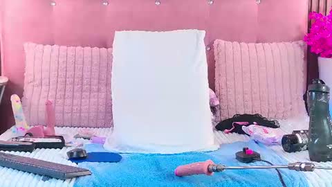 Candy online show from 28, 7, 2026