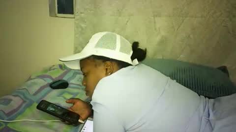 candyXLO online show from 5, 10, 2025