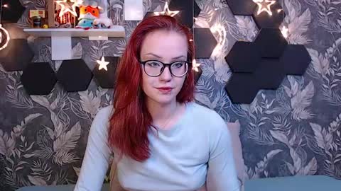 Snapshot of candyyyyrio chatting on 8, 5, 2026 Mia online show from 8, 5, 2026