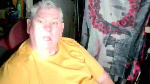 canoelicker69 online show from 26, 4, 2026