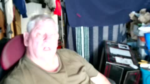 Snapshot of canoelicker69 chatting on 12, 7, 2026 canoelicker69 online show from 12, 7, 2026