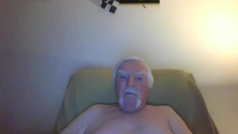 capecod21 online show from 4, 1, 2025