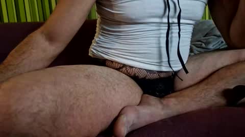 Snapshot of capoo24 chatting on 3, 11, 2025 capoo24 online show from 3, 11, 2025