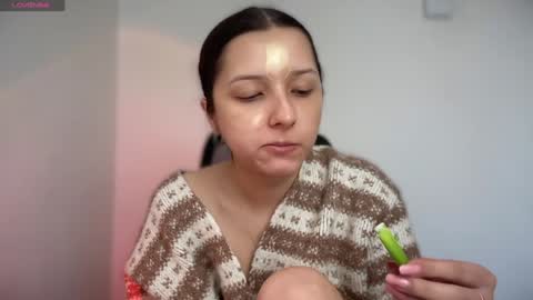 Emma online show from 4, 2, 2025