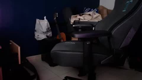 captain_fatcock online show from 8, 3, 2025