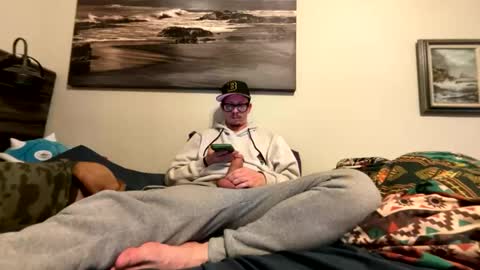 Snapshot of captaincumgun chatting on 4, 3, 2026 Captaincumgun online show from 4, 3, 2026