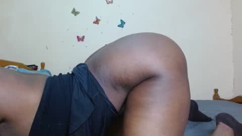 caramelebony_ online show from 23, 5, 2026