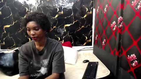 caramelminxx_ online show from 26, 7, 2026