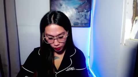 Snapshot of caramiya chatting on 14, 11, 2025 JANE AND BARBIE online show from 14, 11, 2025