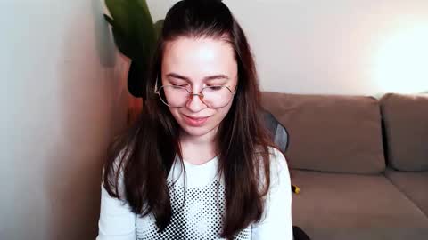 Mary online show from 21, 11, 2025