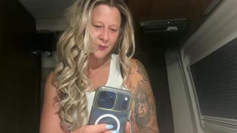 Snapshot of carebear5719 chatting on 19, 4, 2026 carebear5719 online show from 19, 4, 2026