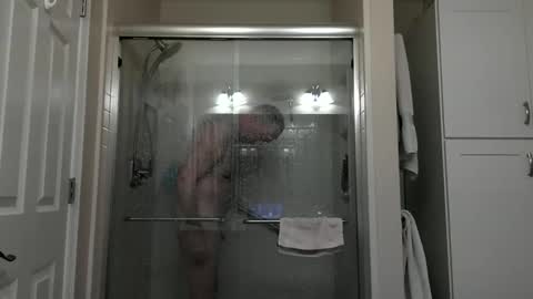 Caressluving online show from 14, 12, 2025