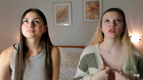 Snapshot of caressyourself chatting on 9, 1, 2025 caressyourself online show from 9, 1, 2025