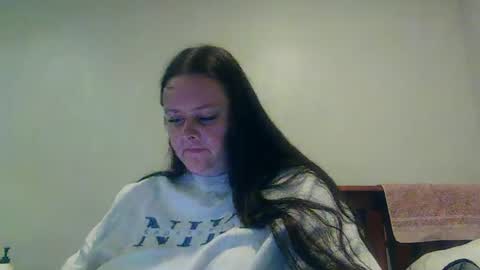 carinabro10 online show from 22, 10, 2025