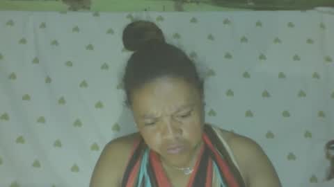Snapshot of carinesexy69 chatting on 6, 6, 2026 carinesexy69 online show from 6, 6, 2026