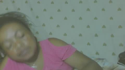 Snapshot of carinesexy69 chatting on 11, 6, 2026 carinesexy69 online show from 11, 6, 2026