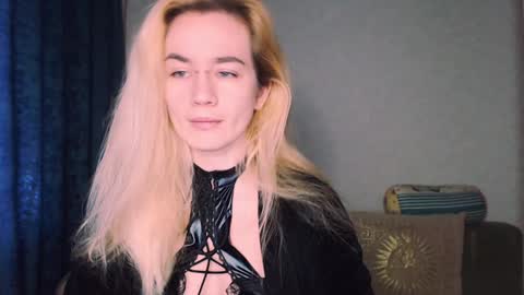 Carin online show from 3, 12, 2024