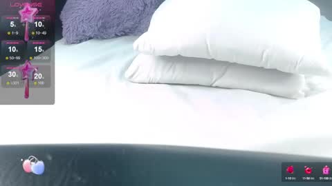 Carla naugthy  online show from 8, 3, 2025