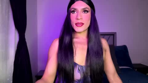 Snapshot of carla_santini chatting on 10, 2, 2025 Carla Santini online show from 10, 2, 2025