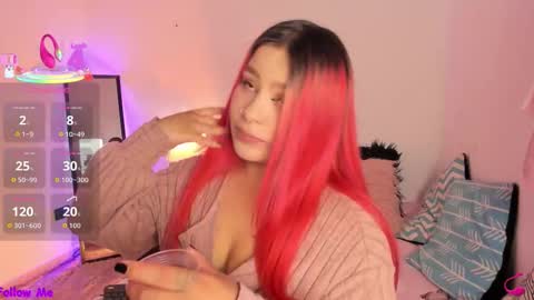 Carla Wet18 online show from 5, 11, 2025