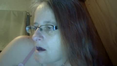 Snapshot of carleeswoman08 chatting on 14, 1, 2026 carleeswoman08 online show from 14, 1, 2026