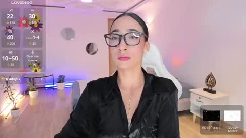Alejandra online show from 18, 7, 2026