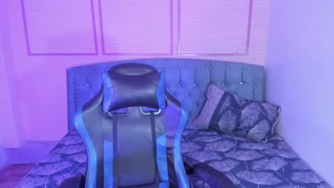 Snapshot of carlie_mayer chatting on 15, 1, 2025 CARLYE online show from 15, 1, 2025