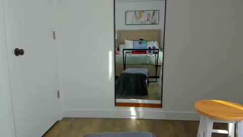 Snapshot of carliescott_meow chatting on 3, 3, 2025 Carlie online show from 3, 3, 2025