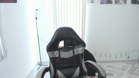 carlin1511 online show from 21, 4, 2026