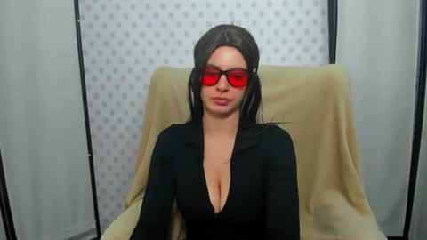 CarliSoSexy online show from 28, 7, 2026