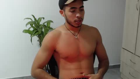 Snapshot of carlitospuma_ chatting on 25, 7, 2026 Carlitos online show from 25, 7, 2026