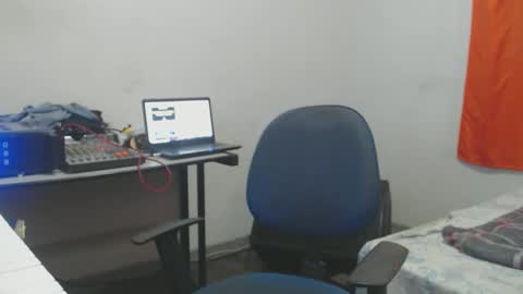 carlos online show from 30, 4, 2026