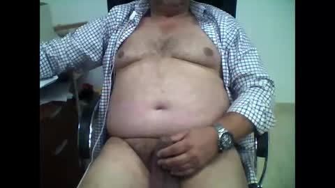 Snapshot of carlos8711 chatting on 14, 1, 2026 carlos8711 online show from 14, 1, 2026