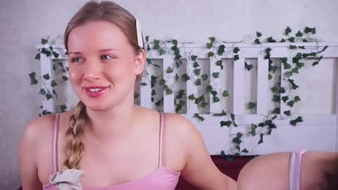 Jessie and Lika   online show from 5, 3, 2026