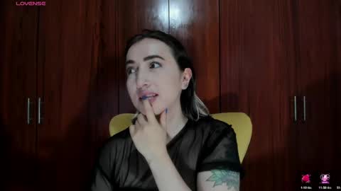 carly grasso  online show from 25, 4, 2026