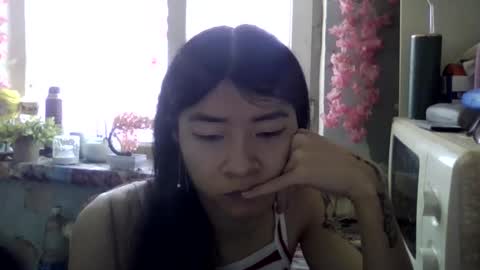 CarlyJoy online show from 27, 4, 2026