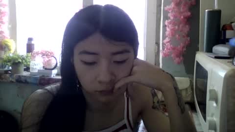 CarlyJoy online show from 29, 4, 2026