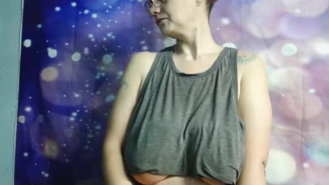 Carly Smiles online show from 23, 2, 2026