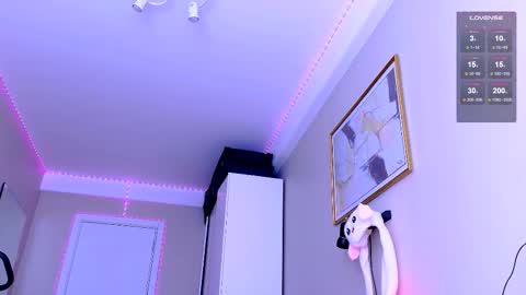 Snapshot of carmen__crybaby chatting on 2, 10, 2025 carmen__crybaby online show from 2, 10, 2025