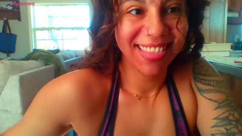 Snapshot of carmen_fett chatting on 19, 12, 2025 Carmen online show from 19, 12, 2025
