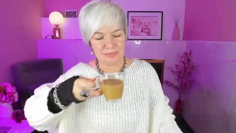 Carmen online show from 4, 3, 2025