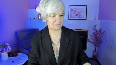 Carmen online show from 19, 9, 2025