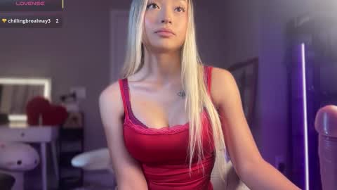 carmenxrose online show from 25, 10, 2025