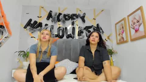 Caroline online show from 9, 10, 2025