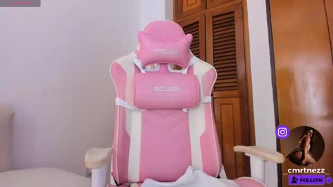    online show from 22, 4, 2026